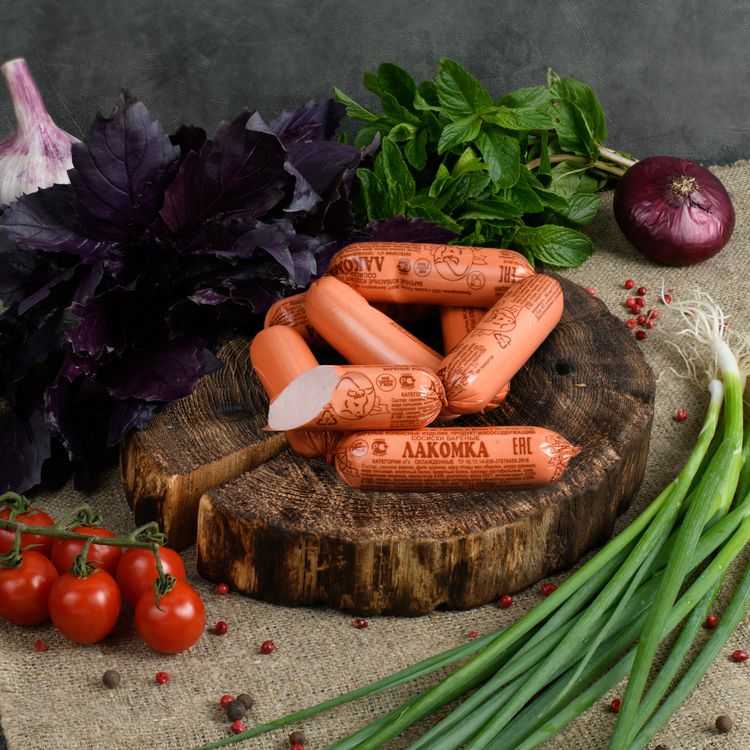 Сосиски "Лакомка"