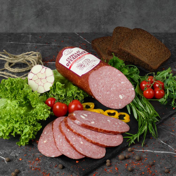 Сервелат Ореховый в/к